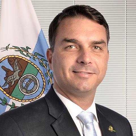 Flávio Bolsonaro teve quebra de sigilo bancário autorizado - foto: Facebook do Senador