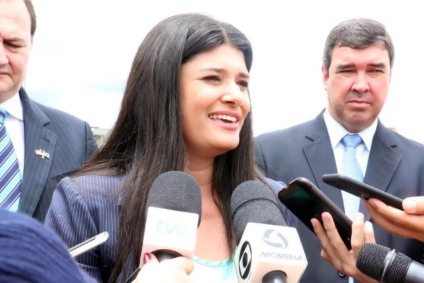 Rose Modesto é governadora em exercício por 15 dias