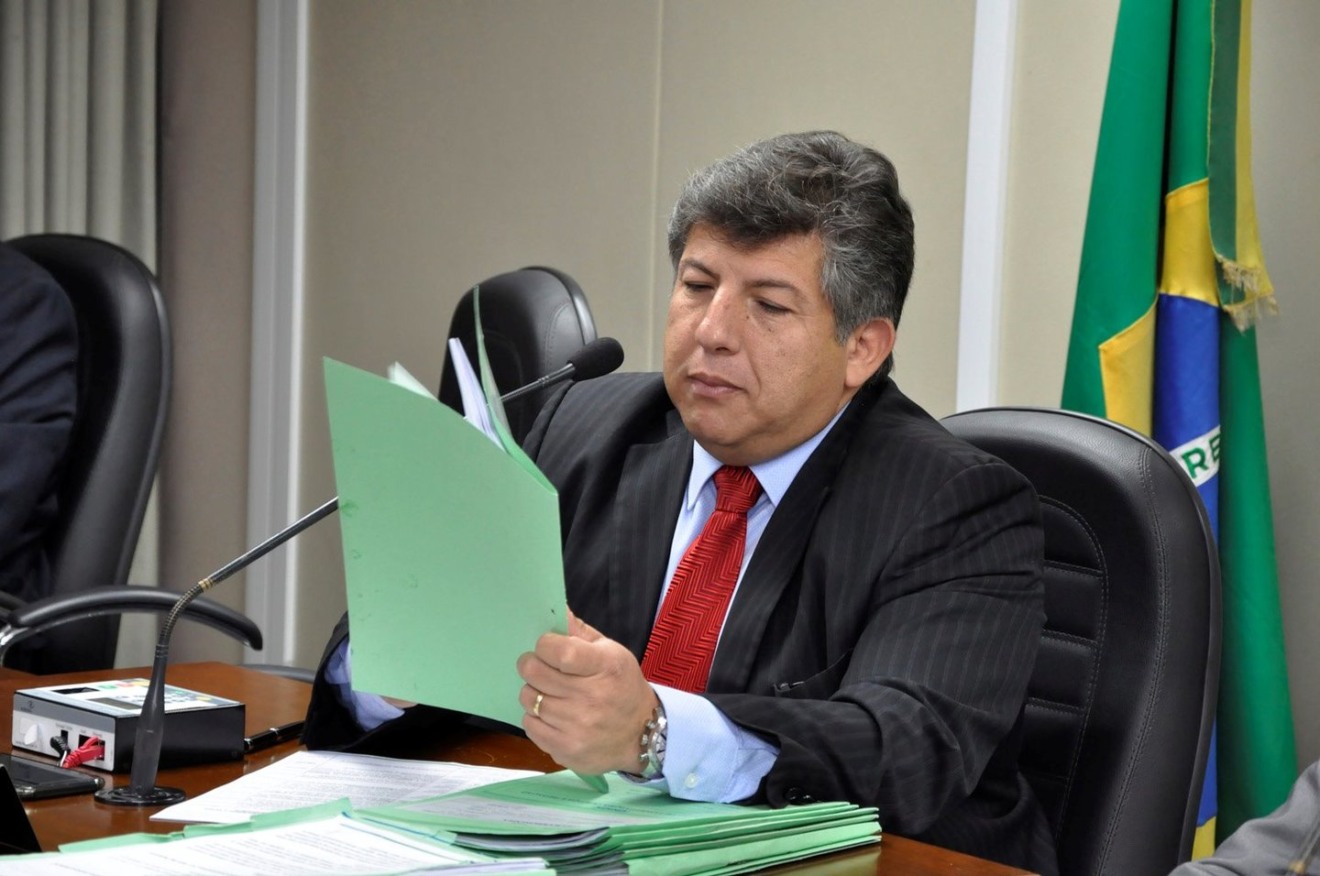 Parlamentar retira a proposta de 2014 da ordem do dia pela segunda vez nesta quarta-feira - Luciana Nassar/ALMS