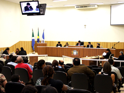 Na sessão ordinária da Câmara Municipal, foram entregues três Moções de Congratulação -