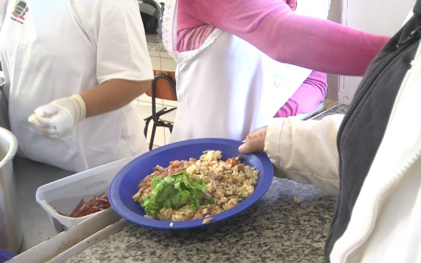 Lei vai levar para dentro das salas de aula discussões sobre educação alimentar e nutricional - Reprodução TVC