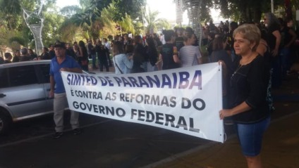 Alunos da rede municipal, estadual, UFMS (Universidade Estadual de Mato Grosso do Sul) e Uems (Universidade Estadual de Mato Grosso do Sul) ficaram sem aula - Divulgação/Sindispar