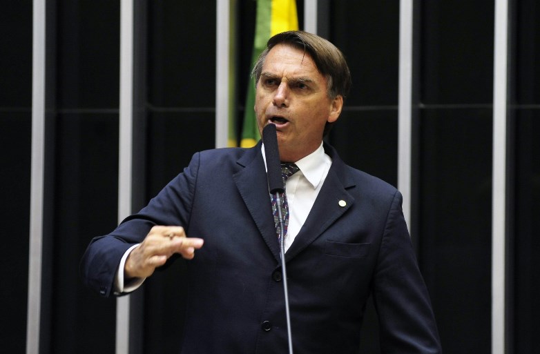 O presidente eleito Jair Bolsonaro diz que não escolherá para seu governo quem tiver problemas com a Justiça - Arquivo/Agência Brasil