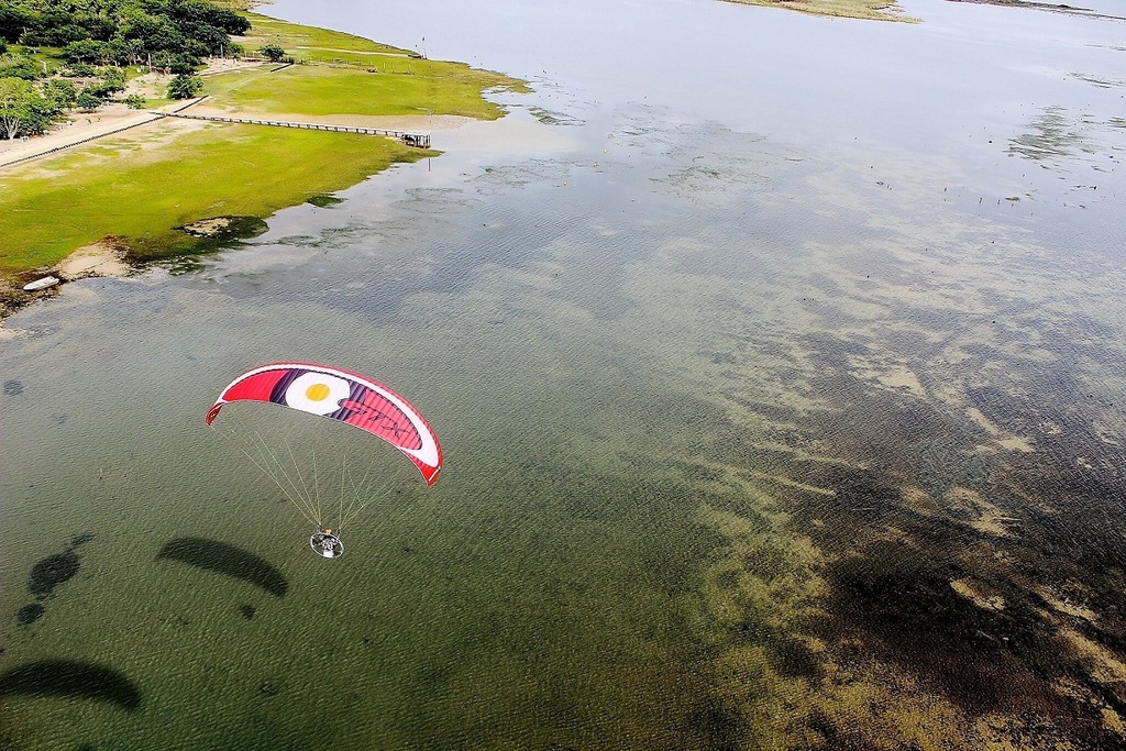 Cerca de 160 pilotos de paramotor devem participar do evento - Divulgação