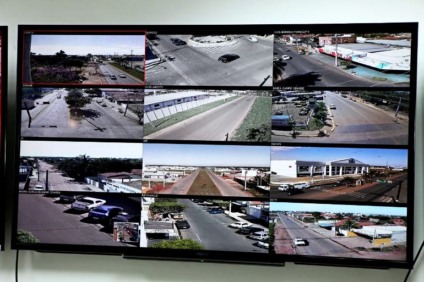 Empresa trabalha na manutenção das câmeras do sistema de videomonitoramento - Arquivo/JPNews
