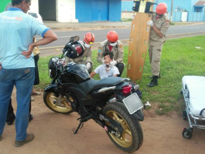 Motociclista teve várias escoriações pelo corpo  - Claudio Junior