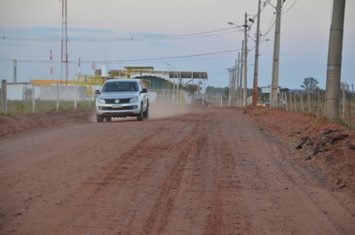 Avenida de acesso ao aeroporto Plínio Alarcon -