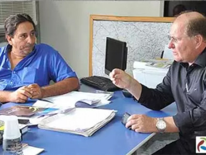 Diretor-presidente da Agência de Desenvolvimento Agrário e Extensão Rural (Agraer), Enelvo Felini e o coordenador regional da Agraer da região de Três Lagoas, José Americo Boscaíne - Divulgação