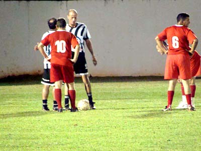 Bola rola no ?Madrugadão? a partir das 18h -