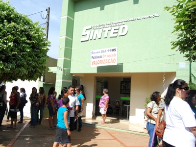 Expectativa é que 100% dos docentes cruzem os braços -