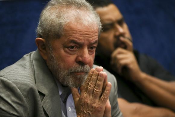 A defesa de Lula recorreu na última terça-feira (9) ao STJ apresentando os três pedidos após o Tribunal Regional Federal da 4ª Região (TRF4) ter negado um habeas corpus pedido pela defesa do ex-presidente para que a audiência fosse adiada - Marcelo Camargo/Agência Brasil