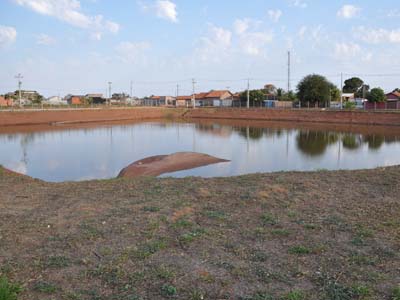 "Piscinão" é uma das alternativas para ajudar evitar alagamentos em ruas e avenidas - "Piscinão" é uma das alternativas para ajudar evitar alagamentos em ruas e avenidas -