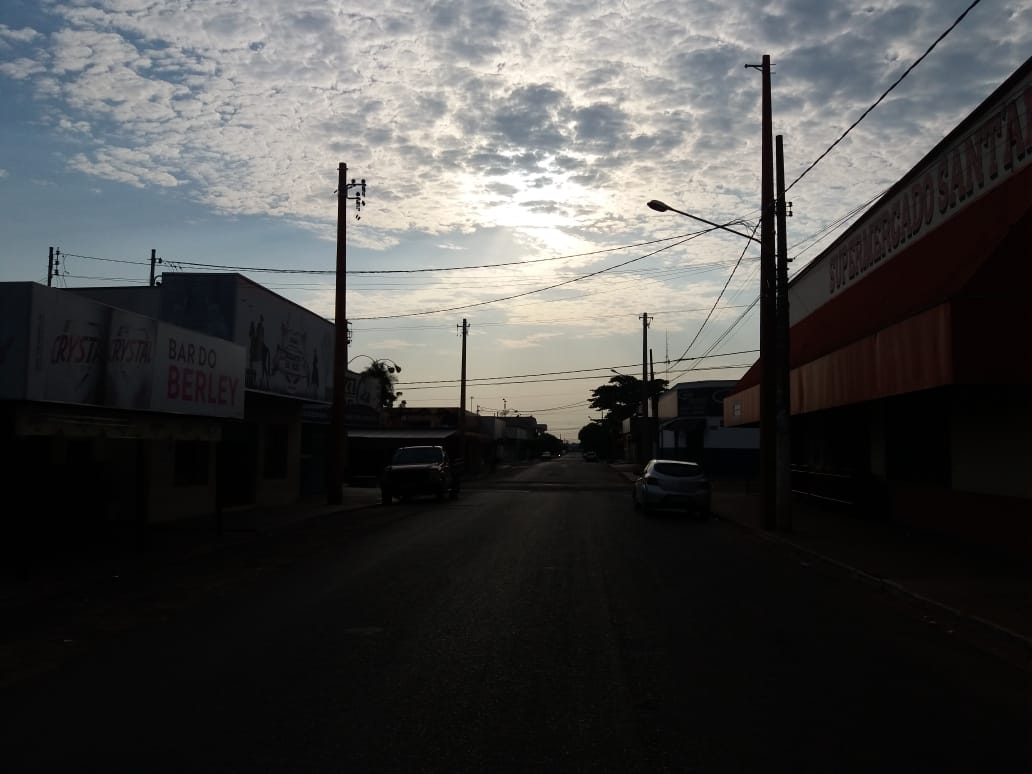 A quinta-feira (17) em Paranaíba é de sol e aumento de nuvens, e não deve chover - Ales Santos/JPNEWS