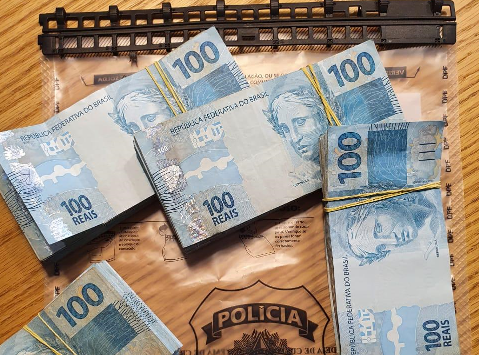 R$38 mil em espécie foram apreendidos na operação. - Foto: Cedida pela PF