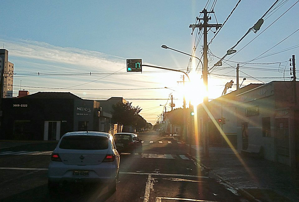 O dia amanheceu com sol brilhando forte - Lucas dos Anjos/JPNEWS