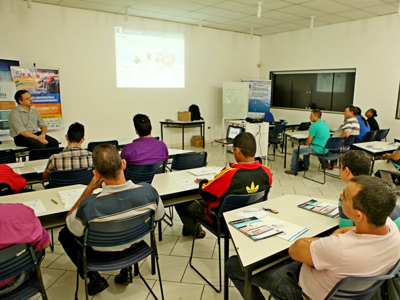 Primeiro dia de curso foi nesta terça-feira, 25, no prédio do Sebrae - Elias Dias/JP