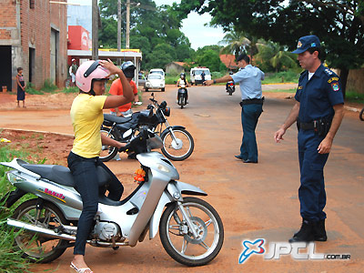 Major Monari alertou que serão intensificadas as blitzes de trânsito para coibir infrações -