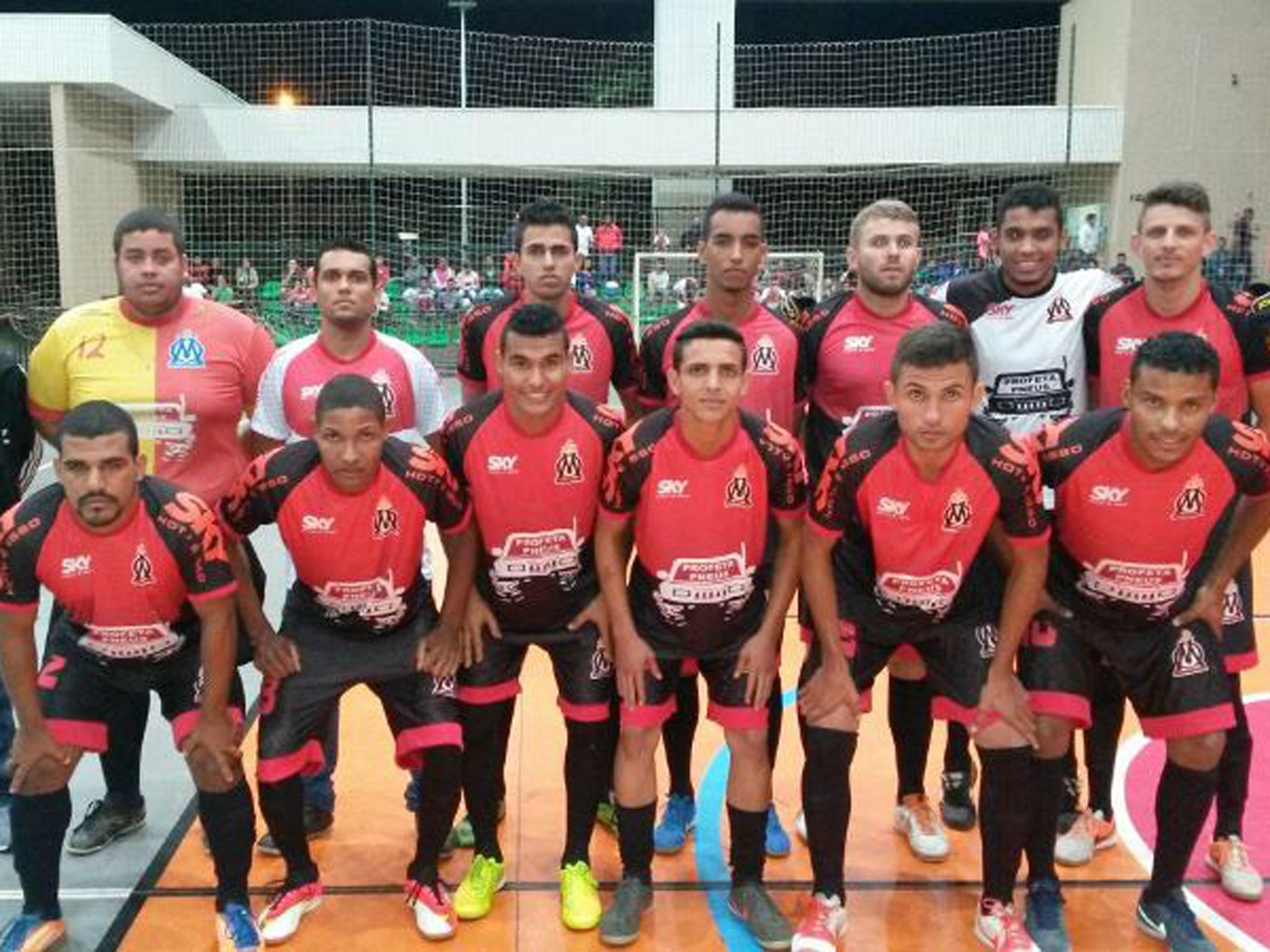 Equipe de futsal “Comercial” sagrou-se campeã da Taça “Jean Negão” - Divulgação