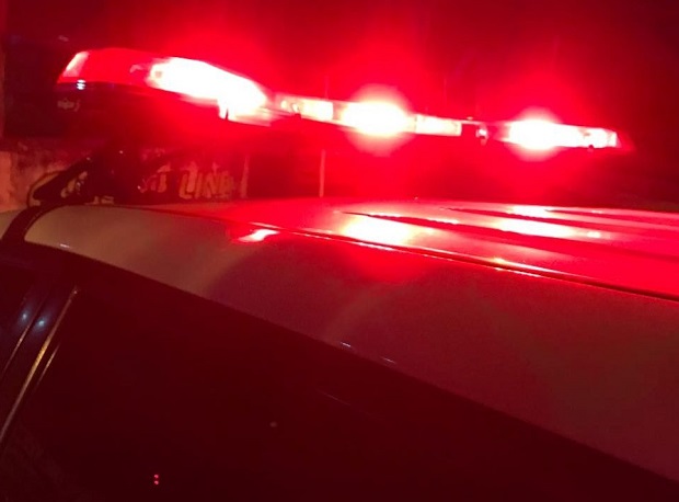 A Polícia teve que romper a fechadura para ter acesso a residência do casal - Reprodução