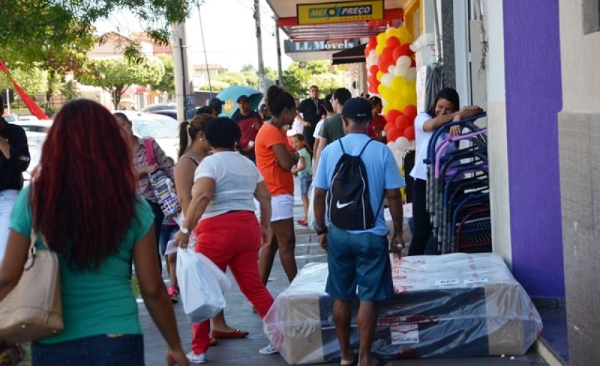 Em virtude do Dia das Mães, lojas vão funcionar em horário especial - Arquivo/JPNews