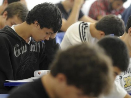 Fies ofereceu, para o primeiro semestre deste ano, 250.279 vagas em 1.337 instituições de educação superior - Wilson Dias/Agência Brasil