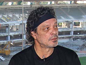 Sócrates foi internado no Hospital Albert Einstein, em SP, na sexta-feira - Sócrates foi internado no Hospital Albert Einstein, em SP, na sexta-feira -