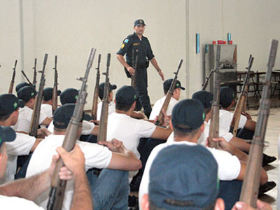 São oito meses de curso -