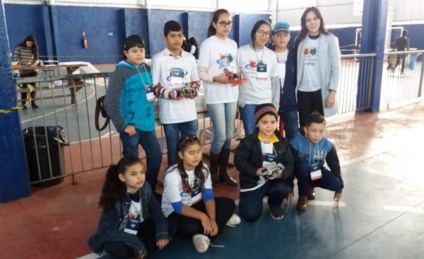 Equipe de estudantes do Núcleo Tecnológico Educacional Municipal - Divulgação/Assessoria