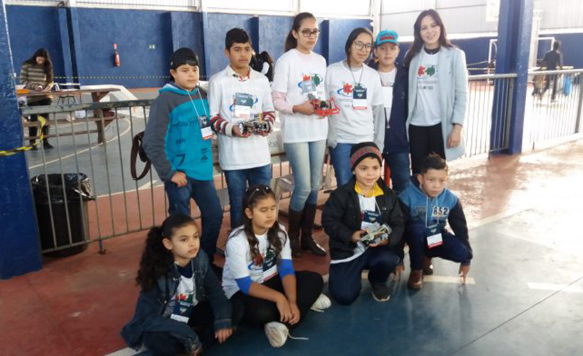 Equipe de estudantes do Núcleo Tecnológico Educacional Municipal - Divulgação/Assessoria