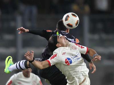 O Vasco fracassou na primeira partida válida pelas quartas de final da Copa Sul-Americana 2011 - O Vasco fracassou na primeira partida válida pelas quartas de final da Copa Sul-Americana 2011 -