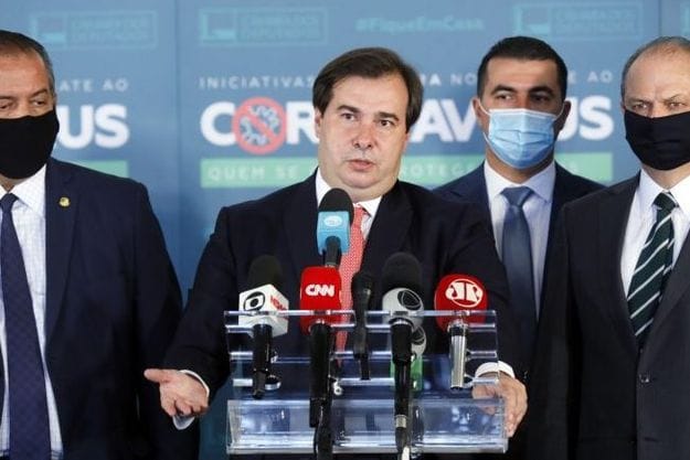 Câmara mantém veto do presidente que congela salários  - Foto: Agência Câmara