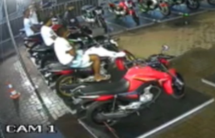 Motos começam a ficar vazias - Reprodução/JPNews
