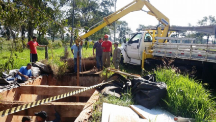 Cavalo caiu em uma cisterna na Estância Papillon Eventos, localizada na BR-262 - Divulgação