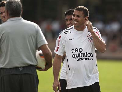 Caso não consiga uma vitória ou um empate com gols na casa do adversário, o Alvinegro terá que segurar o 0 a 0 para levar a decisão para os pênaltis - Caso não consiga uma vitória ou um empate com gols na casa do adversário, o Alvinegro terá que segurar o 0 a 0 para levar a decisão para os pênaltis -