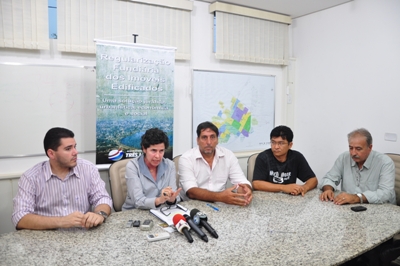 Prefeita Márcia Moura explica projeto em coletiva à imprensa -