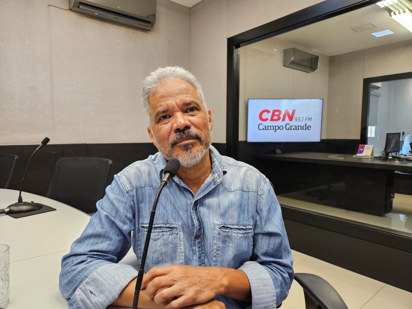 Colunista Adilson Trindade falou sobre o cenário às vésperas do 2º turno na Capital.