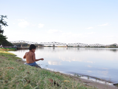 Crianças não podem ser deixadas perto de rios e pscinas sozinhas -