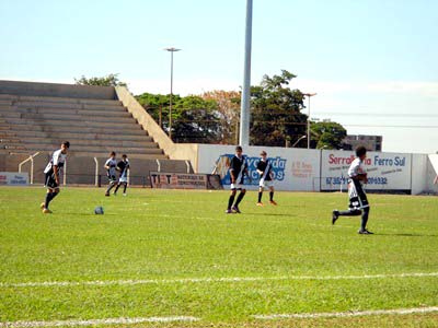 Misto venceu o Comercial/Santo André por 5 a 2, na estreia -