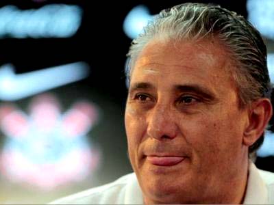 Tite quer tanto a Libertadores quanto o Brasileirão -