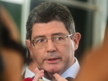 É preciso avançar no projeto fiscal para garantir a tranquilidade necessária à retomada do crescimento, diz o ministro da Fazenda    - Antonio Cruz/ Agência Brasil