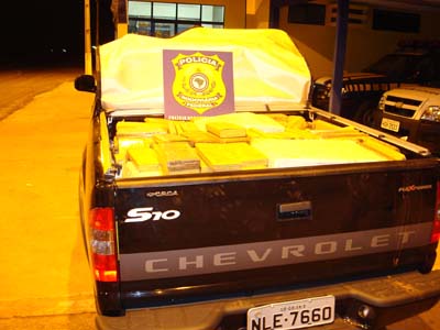 Policiais rodoviários federais autuaram 416 condutores durante a operação -