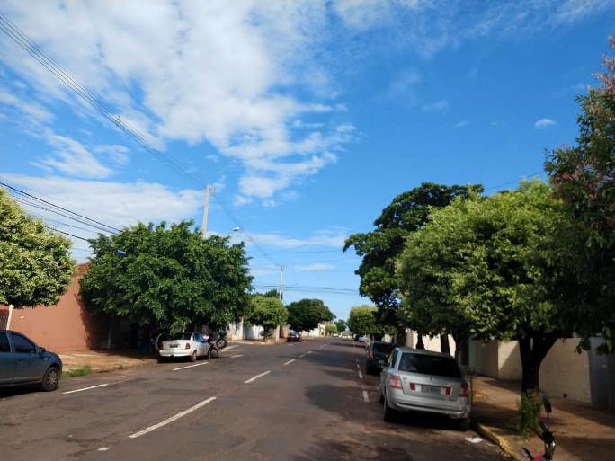 Terça-feira terá variação de nuvens e pancadas de chuva localizadas com trovoadas à noite - Danielle Leduc/JPNEWS