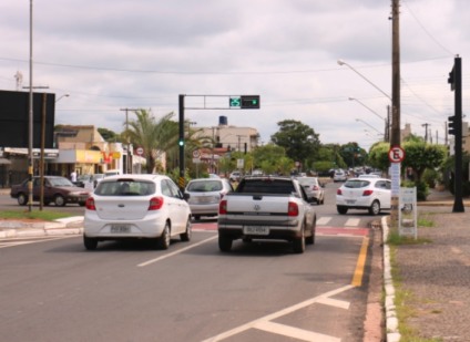 No total, 327. 692 veículos deverão ser licenciados até a última sexta-feira do mês - Arquivo/JP