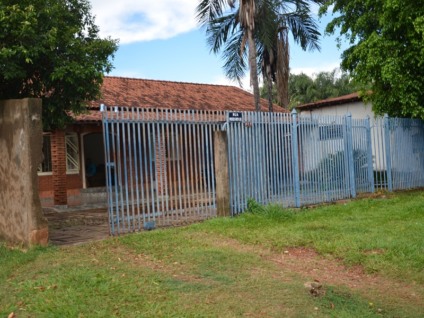 Casa alugada pela diretoria do Misto para alojamento dos atletas; nenhum deles quis ser fotografado antes de assinar contrato com o time - Claudio Pereira/JP