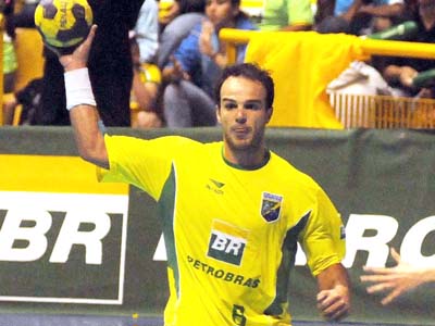 O Brasil fez um jogo equilibrado, mas acabou perdendo da Itália -