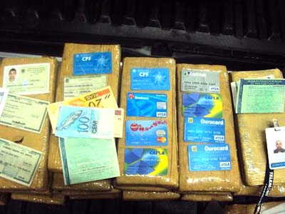 Material apreendido na ação da PRF -