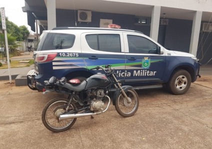 Veículo foi levado para a delagacia de policia - 13º BPM Paranaíba/Reprodução
