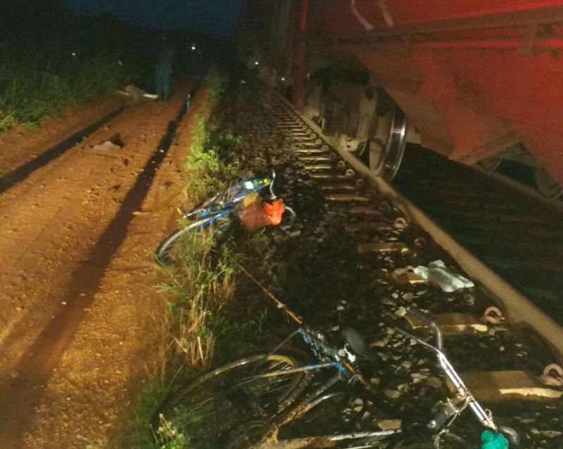 Bicicletas eram dos pescadores e foram deixadas próximas ao trilho - Divulgação/Polícia Militar de Aparecida