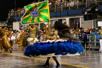 Escola de Samba Unidos do Peruche abriu segundo dia de desfiles do Grupo Especial de São Paulo, no Sambódromo do Anhembi  - Divulgação/Paulo Pinto/LigaSP