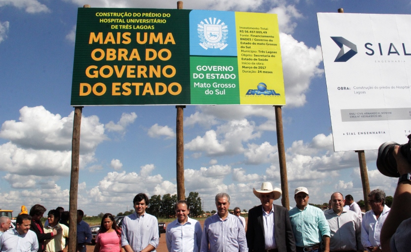 Obras foram lançadas por autoridades do governo estadual, com prazo de conclusão em março de 2019 - Arquivo/divulgação